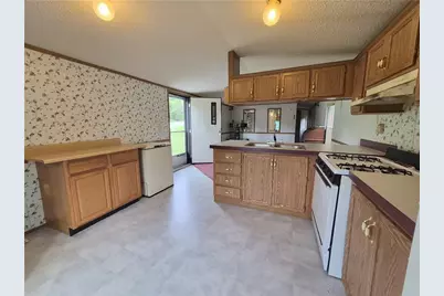 3120 Bratkovich Road, Penn Twp, PA 15623 - Photo 5