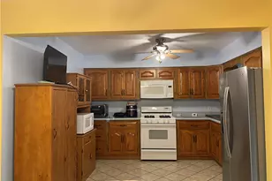 1617 Fairmont St, New Kensington, PA 15068 - Photo 5