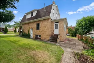 1427 Duss Ave, Ambridge, PA 15003 - Photo 25