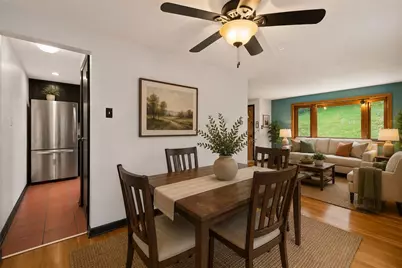 712 Baldwin Rd, Robinson Twp, PA 15205 - Photo 9