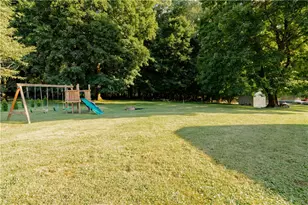 118 Oak Hills Manor, Penn Township, PA 16002 - Photo 15