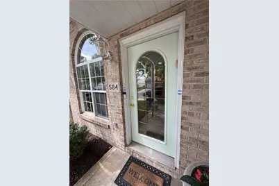 584 Newport Dr, Pittsburgh, PA 15235 - Photo 3