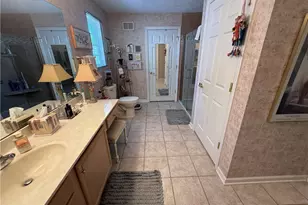584 Newport Dr, Pittsburgh, PA 15235 - Photo 17