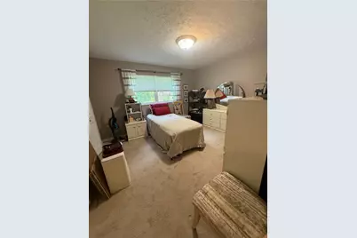 584 Newport Dr, Pittsburgh, PA 15235 - Photo 23