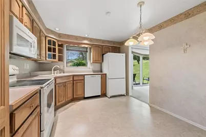103 Jeanine Ct, Trafford, PA 15085 - Photo 3
