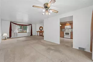 103 Jeanine Ct, Trafford, PA 15085 - Photo 9