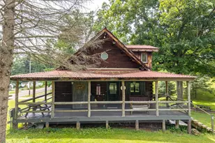 433 White School Rd, Unity Township, PA 15601 - Photo 3