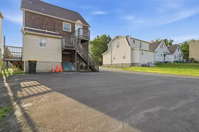 5304 Park Ave, Bethel Park, PA 15102 - Photo 9
