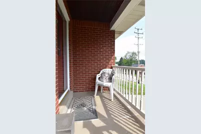 419 Brierly Ln, Munhall, PA 15120 - Photo 5