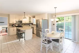 113 Autumn Hill Dr, Cranberry Township, PA 16066 - Photo 3