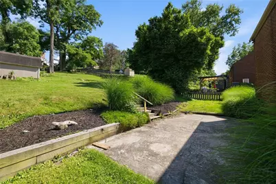 247 McMurray Rd, Pittsburgh, PA 15241 - Photo 25