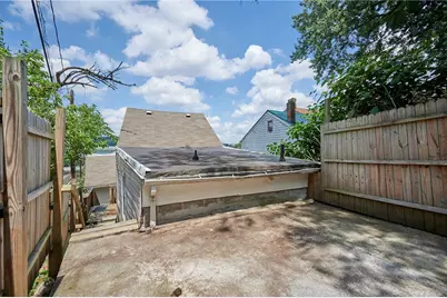 2400 Leticoe St, Pittsburgh, PA 15203 - Photo 27