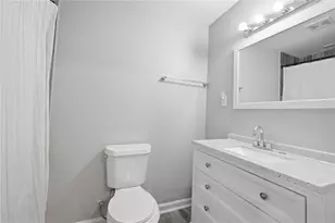 2400 Leticoe St, Pittsburgh, PA 15203 - Photo 21