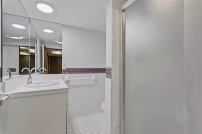 5462 Pocusset Street, Pittsburgh, PA 15217 - Photo 37
