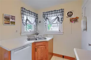 116 Golf Ave, Ellport, PA 16117 - Photo 21