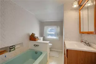 116 Golf Ave, Ellport, PA 16117 - Photo 37