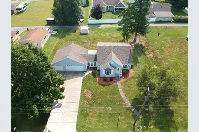 116 Golf Ave, Ellport, PA 16117 - Photo 3