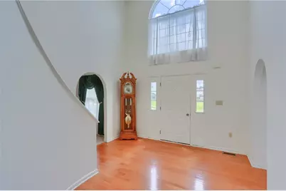 419 Commodore Drive, North Fayette, PA 15057 - Photo 3