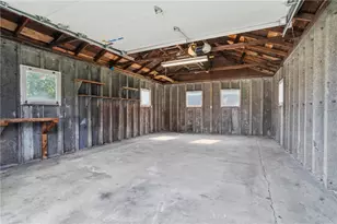 135 Rita Ave, Lower Burrell, PA 15068 - Photo 21