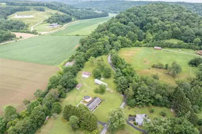 546 Backbone Rd, Independence, PA 15026 - Photo 13