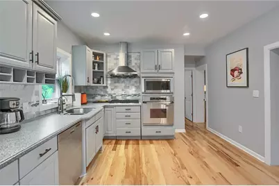 190 Orchard Ln, Economy, PA 15042 - Photo 17