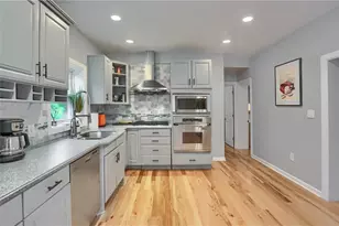 190 Orchard Ln, Economy, PA 15042 - Photo 17