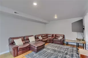 190 Orchard Ln, Economy, PA 15042 - Photo 9