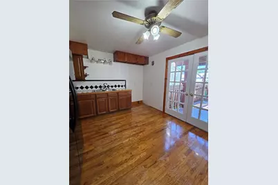 115 Hoeveler St, Springdale Boro, PA 15144 - Photo 5