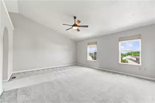 608 Cassandra Dr, Cranberry Township, PA 16066 - Photo 17
