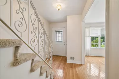1772 Foxcroft Lane #105, Pittsburgh, PA 15101 - Photo 5