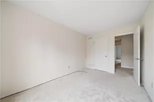 1772 Foxcroft Ln, Pittsburgh, PA 15101 - Photo 27