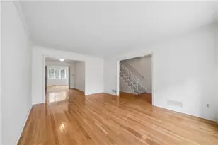 1772 Foxcroft Ln, Pittsburgh, PA 15101 - Photo 7