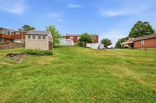 110 Crest Dr, Center Township, PA 15061 - Photo 21