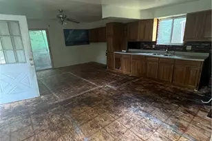 57 Lower Rd, Pittsburgh, PA 15215 - Photo 13
