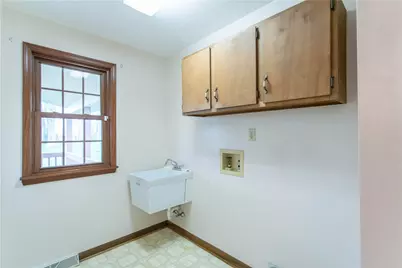 128 Moffett Run Rd, Center Township, PA 15001 - Photo 21