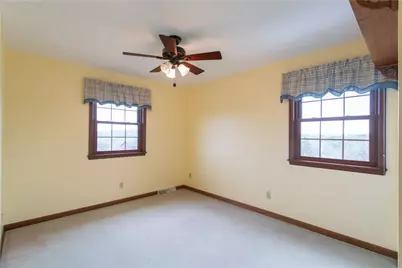 128 Moffett Run Rd, Center Township, PA 15001 - Photo 27