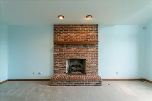 128 Moffett Run Rd, Center Township, PA 15001 - Photo 11