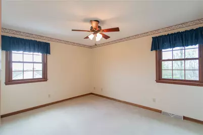 128 Moffett Run Rd, Center Township, PA 15001 - Photo 25