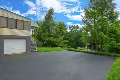 9144 Saginaw Dr, Pittsburgh, PA 15237 - Photo 5