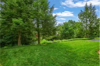 9144 Saginaw Dr, Pittsburgh, PA 15237 - Photo 9