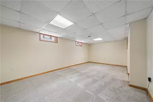361 Avenue F, Pittsburgh, PA 15221 - Photo 19