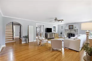 2 Glenvue Dr, Ross Twp, PA 15237 - Photo 3