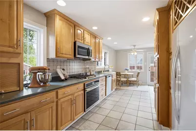 2 Glenvue Dr, Ross Twp, PA 15237 - Photo 11