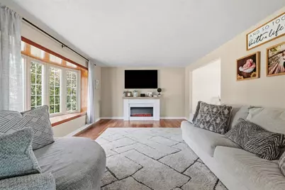320 Celestial Dr, Economy, PA 15042 - Photo 7