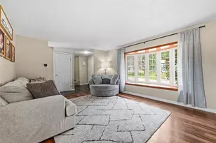 320 Celestial Dr, Economy, PA 15042 - Photo 9