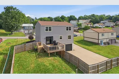 320 Celestial Dr, Economy, PA 15042 - Photo 35