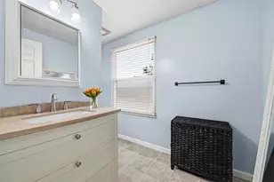 320 Celestial Dr, Economy, PA 15042 - Photo 27