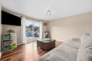 320 Celestial Dr, Economy, PA 15042 - Photo 19