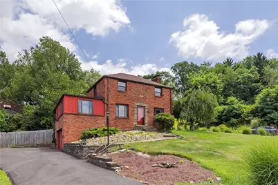 511 Rolling Green Dr, Bethel Park, PA 15102 - Photo 3