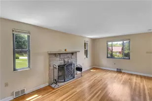 511 Rolling Green Dr, Bethel Park, PA 15102 - Photo 9
